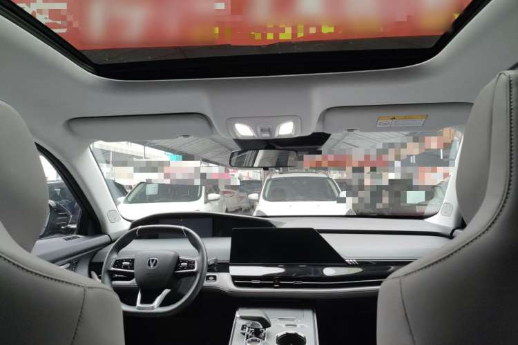 Used CHANGAN UNI-K 2023 2.0T All-Wheel-Drive Enjoyment Version Headliner
