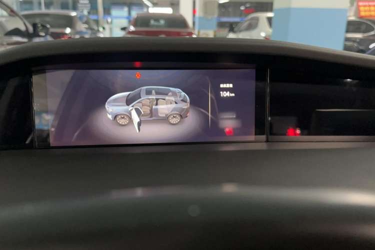 Used CHANGAN UNI-K 2023 2.0T Two-Wheel Drive Enjoyment Version Instrument Cluster