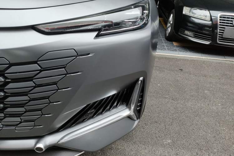 Used CHANGAN UNI-K 2023 2.0T All-Wheel-Drive Enjoyment Version Left Front Headlight