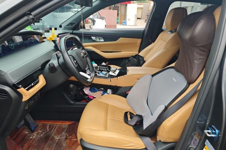 Used CHANGAN UNI-K 2023 2.0T Two-Wheel Drive Enjoyment Version Left Front Seat
