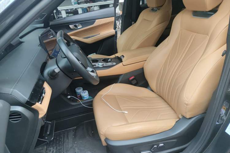Used CHANGAN UNI-K 2023 2.0T All-Wheel-Drive Enjoyment Version Left Front Seat