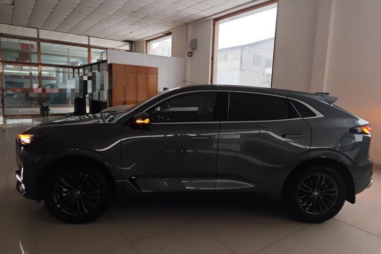 Used CHANGAN UNI-K 2023 2.0T Two-Wheel Drive YueShang Trim Left Side