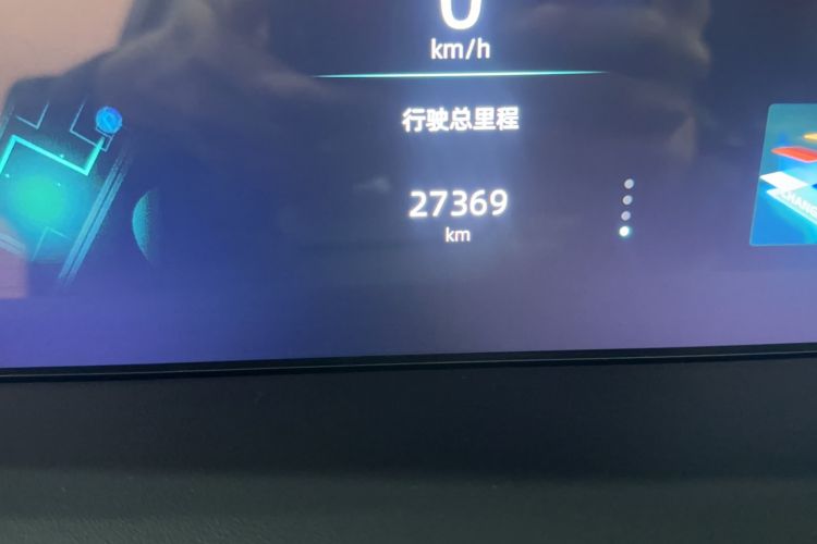 Used CHANGAN UNI-K 2023 2.0T Two-Wheel Drive YueShang Trim Odometer Close Up