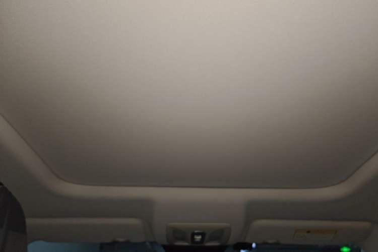 Used CHANGAN UNI-K 2023 2.0T Two-Wheel Drive YueShang Trim Headliner