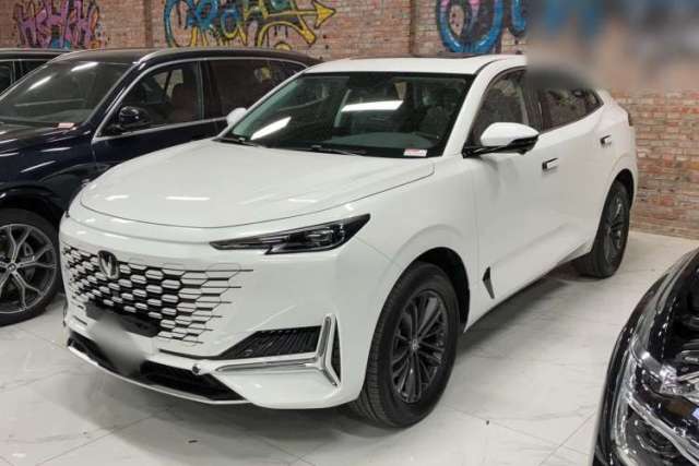Used CHANGAN UNI-K 2023 2.0T Two-Wheel Drive YueShang Trim