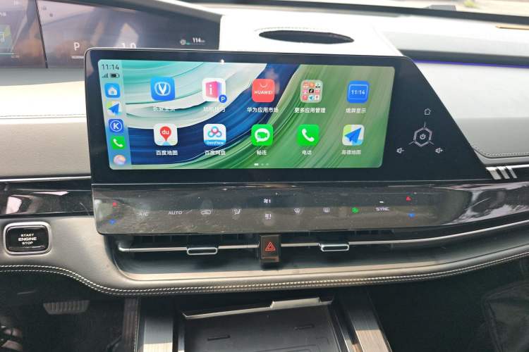 Used CHANGAN UNI-K 2023 2.0T Two-Wheel Drive Enjoyment Version Audio And AC Panel