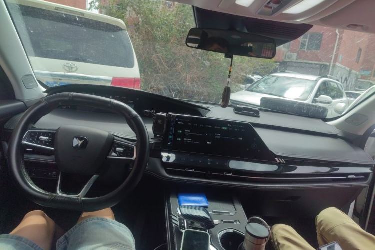 Used CHANGAN UNI-K 2023 2.0T All-Wheel-Drive Enjoyment Version Center Console
