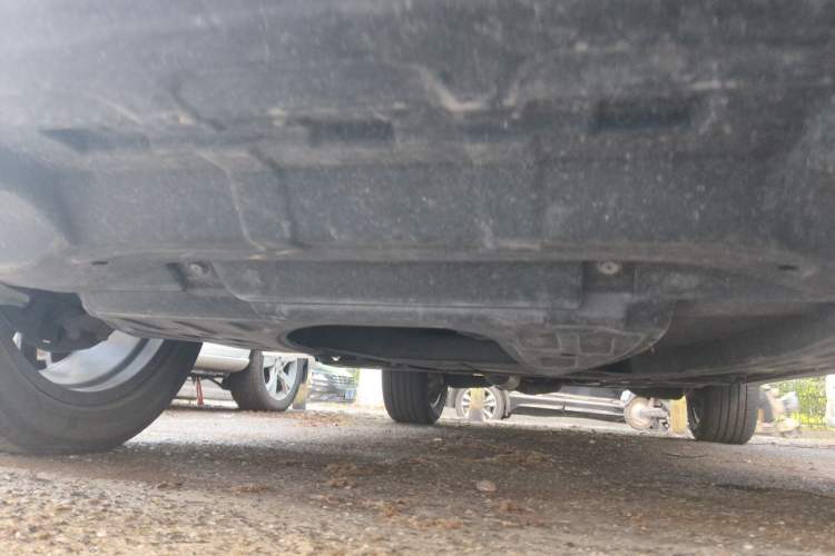 Used CHANGAN UNI-K 2023 2.0T Two-Wheel Drive Enjoyment Version Chassis Front