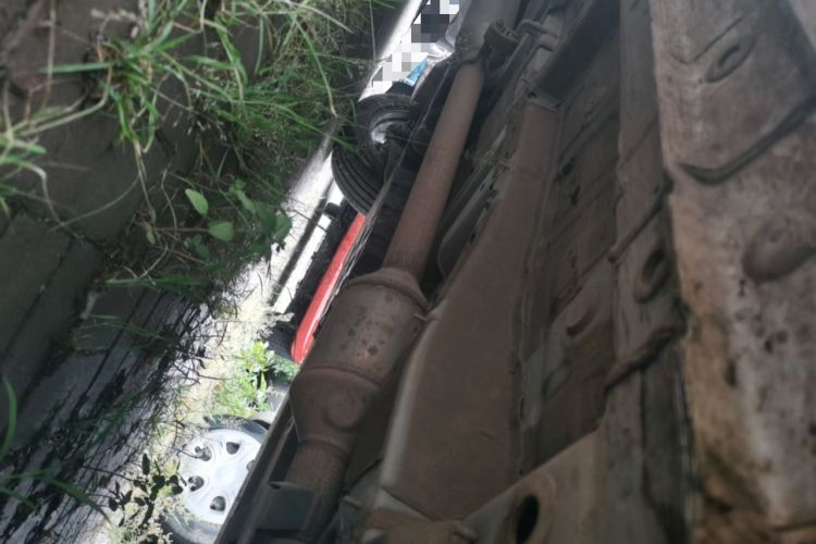 Used CHANGAN UNI-K 2023 2.0T Two-Wheel Drive Enjoyment Version Chassis Front Right