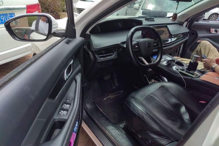 Used CHANGAN UNI-K 2023 2.0T All-Wheel-Drive Enjoyment Version Driver Seat