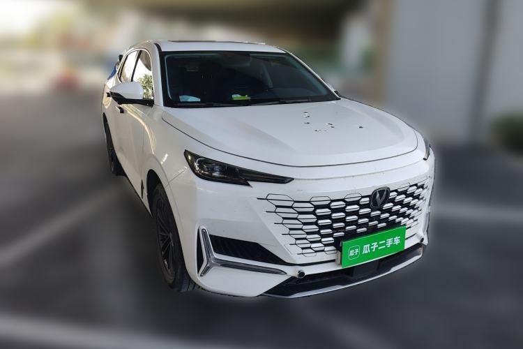 Used CHANGAN UNI-K 2023 2.0T Two-Wheel Drive YueShang Trim Front Right 45 Deg