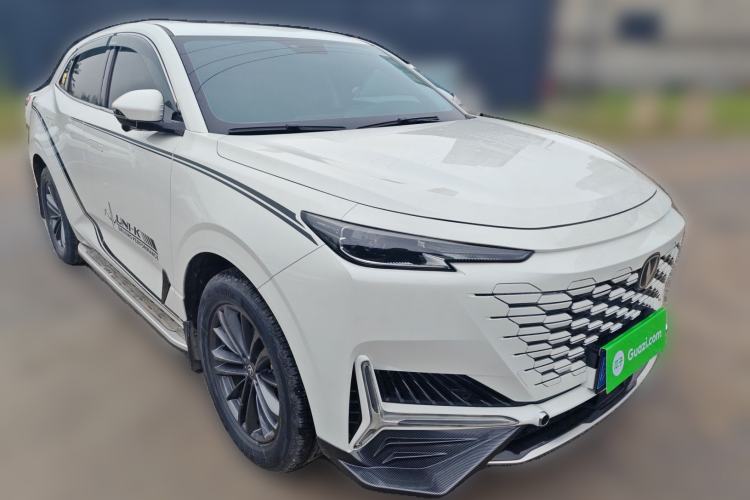 Used CHANGAN UNI-K 2023 2.0T Two-Wheel Drive YueShang Trim Front Right 45 Deg