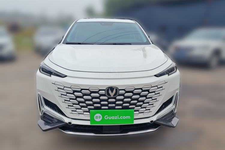 Used CHANGAN UNI-K 2023 2.0T Two-Wheel Drive YueShang Trim Front