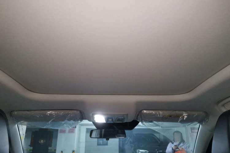 Used CHANGAN UNI-K 2023 2.0T All-Wheel-Drive Enjoyment Version Headliner