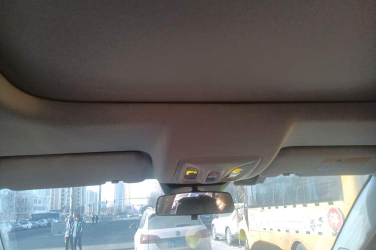 Used CHANGAN UNI-K 2023 2.0T Two-Wheel Drive YueShang Trim Headliner
