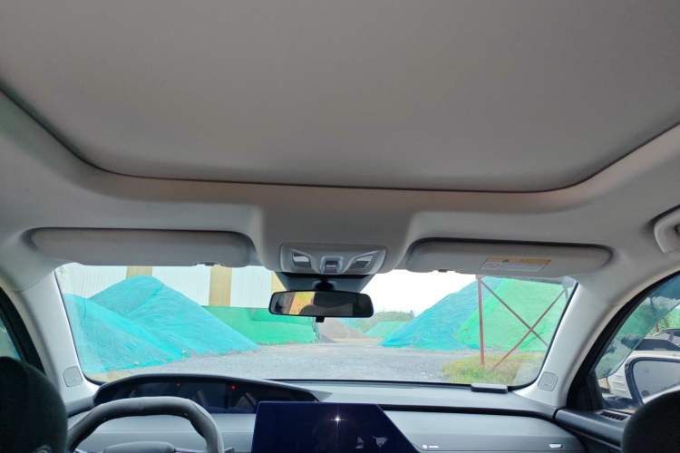 Used CHANGAN UNI-K 2023 2.0T Two-Wheel Drive YueShang Trim Headliner