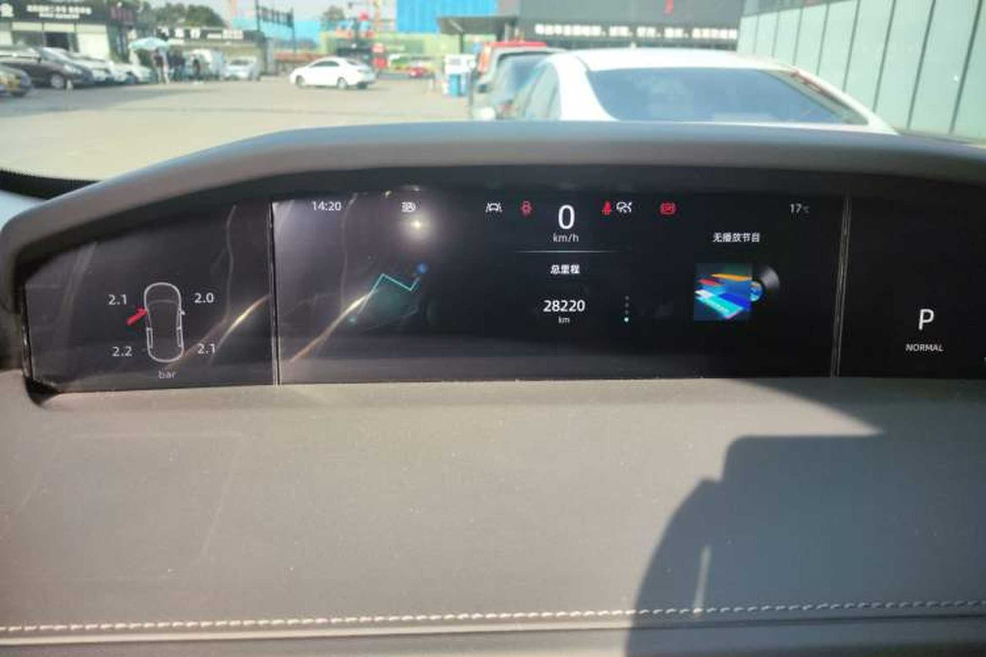 Used CHANGAN UNI-K 2023 2.0T Two-Wheel Drive Yue Ling Trim Instrument Cluster