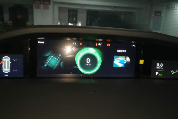Used CHANGAN UNI-K 2023 2.0T All-Wheel-Drive Enjoyment Version Instrument Cluster