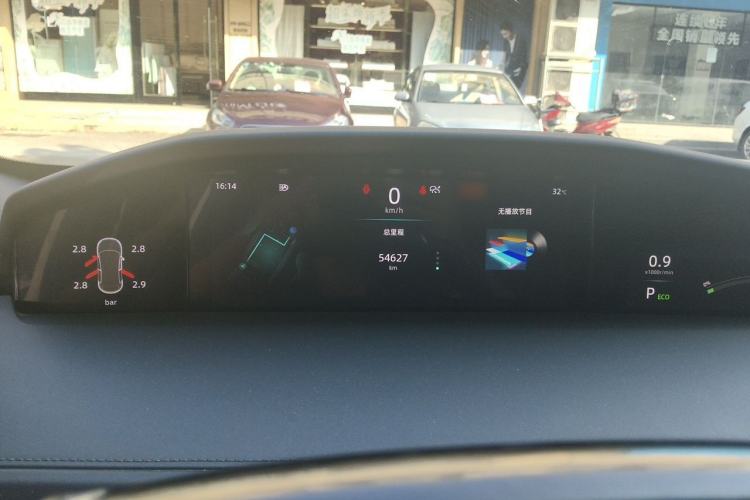 Used CHANGAN UNI-K 2023 2.0T Two-Wheel Drive Enjoyment Version Instrument Cluster