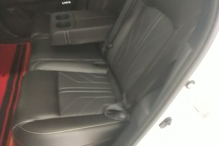 Used CHANGAN UNI-K 2023 2.0T Two-Wheel Drive YueShang Trim Left Rear Seat