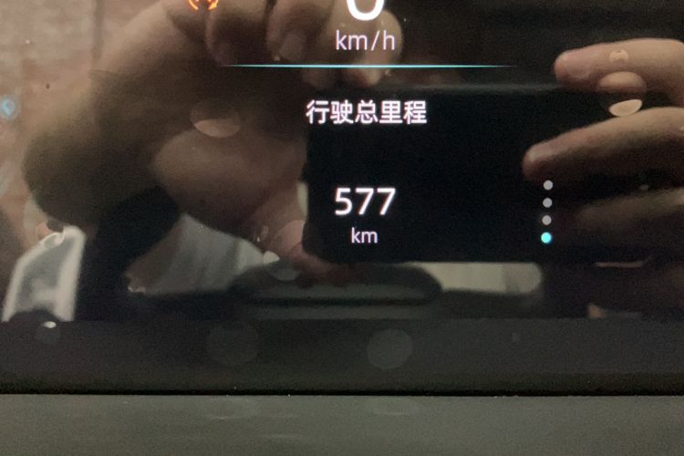 Used CHANGAN UNI-K 2023 2.0T Two-Wheel Drive YueShang Trim Odometer Close Up