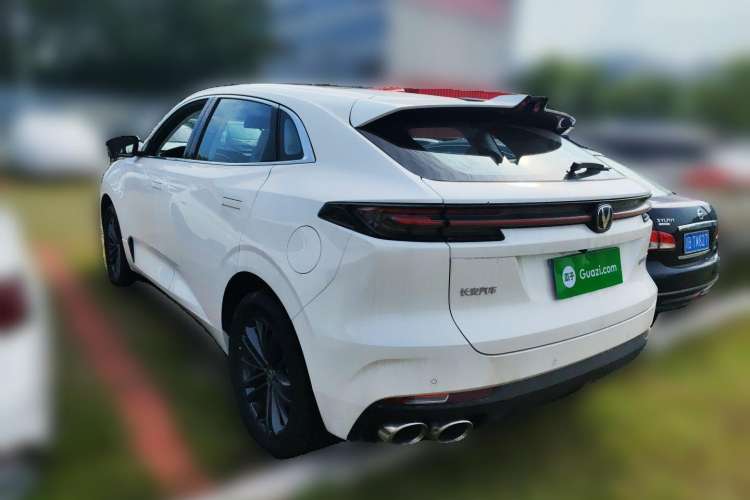 Used CHANGAN UNI-K 2023 2.0T Two-Wheel Drive YueShang Trim Rear Left 45 Deg