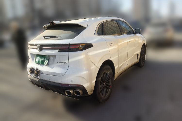 Used CHANGAN UNI-K 2023 2.0T Two-Wheel Drive YueShang Trim Rear Right 45 Deg