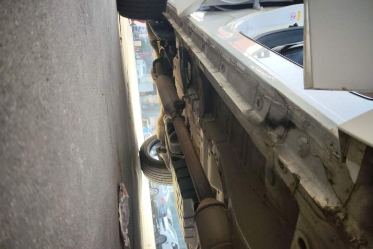 Used CHANGAN UNI-K 2023 2.0T Two-Wheel Drive Yue Ling Trim Right Side Sill
