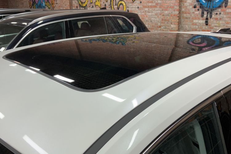 Used CHANGAN UNI-K 2023 2.0T Two-Wheel Drive YueShang Trim Roof