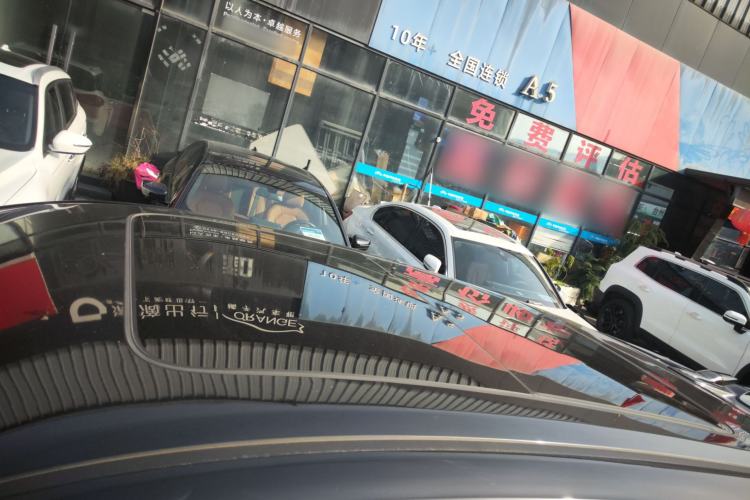 Used CHANGAN UNI-K 2023 2.0T Two-Wheel Drive Yue Ling Trim Roof