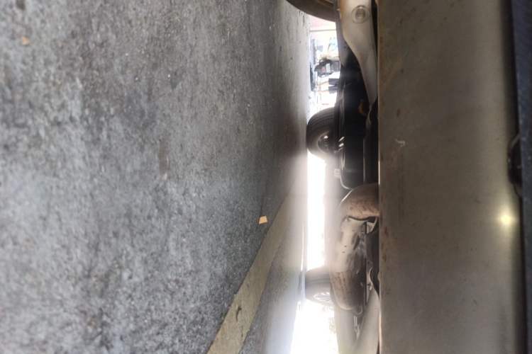 Used CHANGAN UNI-K 2024 2.0T Two-Wheel Drive YueShang Trim Chassis Rear