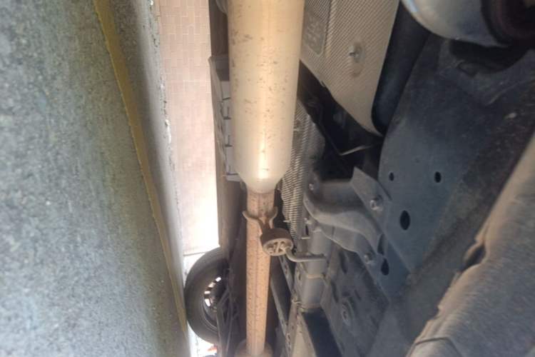 Used CHANGAN UNI-K 2024 2.0T Two-Wheel Drive YueShang Trim Chassis Rear Right