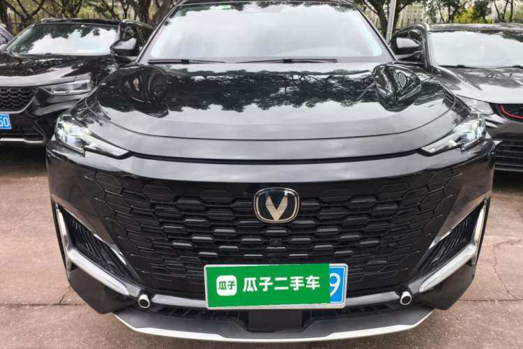 Used CHANGAN UNI-K 2024 2.0T Two-Wheel Drive YueShang Trim Front