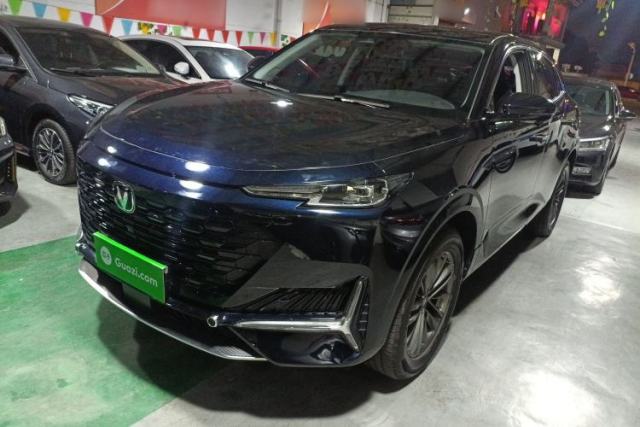 Used CHANGAN UNI-K 2024 2.0T Two-Wheel Drive YueShang Trim