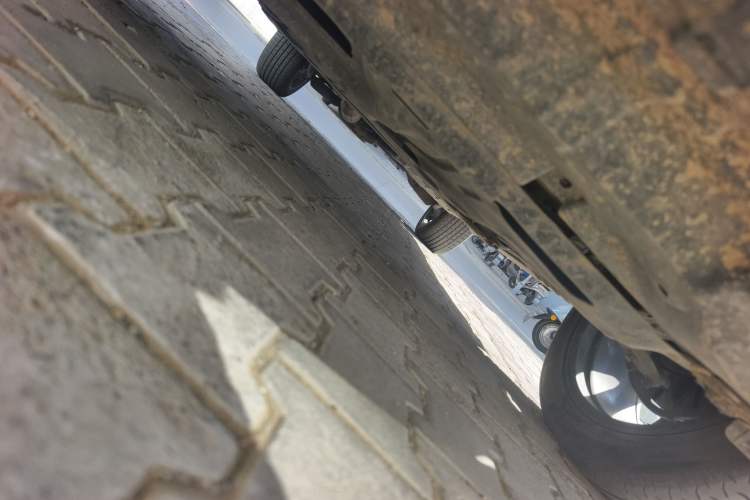 Used CHANGAN UNI-K 2024 2.0T Two-Wheel Drive Global Edition Chassis Front