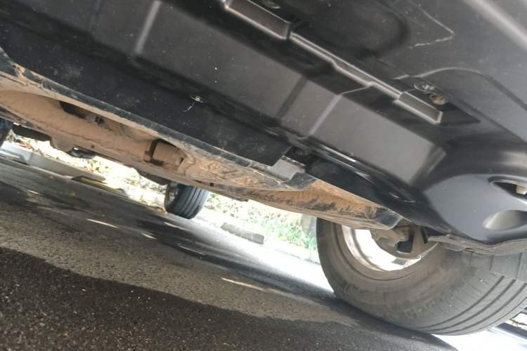 Used CHANGAN UNI-K 2024 2.0T Two-Wheel Drive YueShang Trim Chassis Front