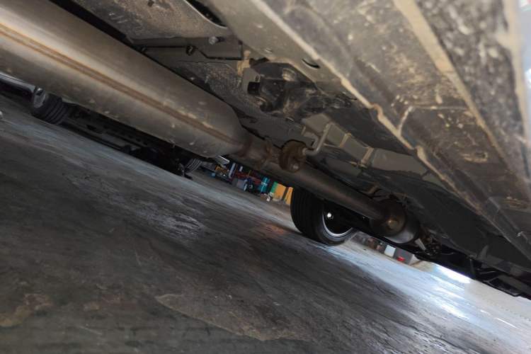 Used CHANGAN UNI-K 2024 2.0T Two-Wheel Drive Global Edition Chassis Rear Right