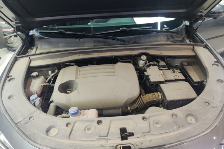 Used CHANGAN UNI-K 2024 2.0T Two-Wheel Drive Global Edition Engine Bay