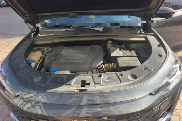 Used CHANGAN UNI-K 2024 2.0T Two-Wheel Drive Global Edition Engine Bay
