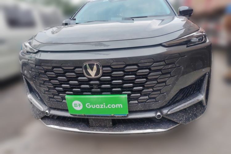 Used CHANGAN UNI-K 2024 2.0T Two-Wheel Drive YueShang Trim Front