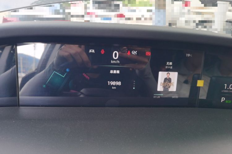 Used CHANGAN UNI-K 2024 2.0T Two-Wheel Drive YueShang Trim Instrument Cluster