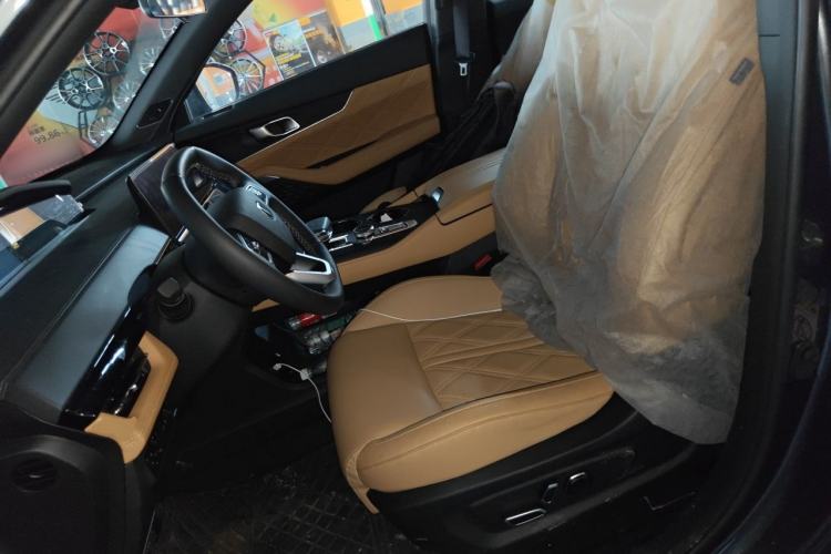 Used CHANGAN UNI-K 2024 2.0T Two-Wheel Drive Global Edition Left Front Seat