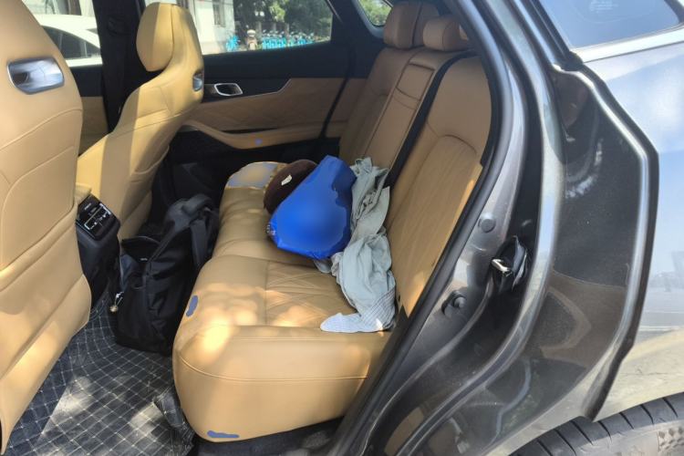 Used CHANGAN UNI-K 2024 2.0T Two-Wheel Drive Global Edition Left Rear Seat