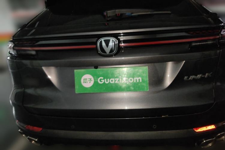 Used CHANGAN UNI-K 2024 2.0T Two-Wheel Drive YueShang Trim Rear