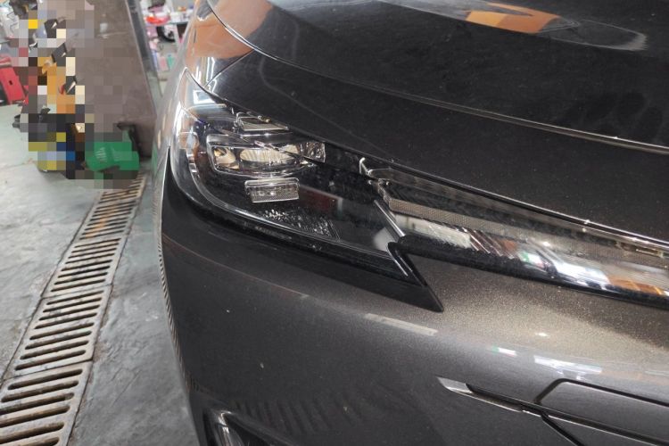 Used CHANGAN UNI-K 2024 2.0T Two-Wheel Drive Global Edition Right Front Headlight