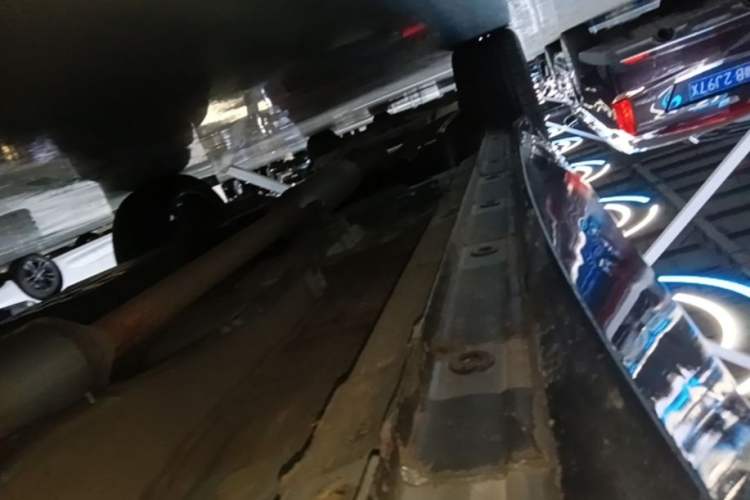 Used CHANGAN UNI-K 2024 2.0T Two-Wheel Drive Global Edition Right Side Sill