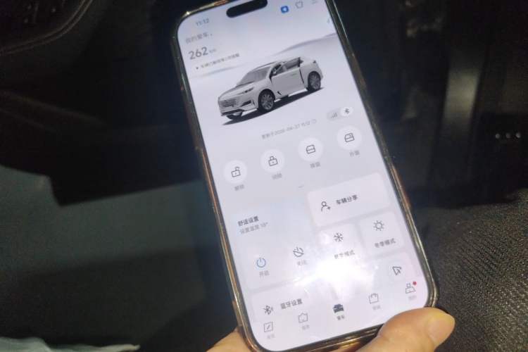 Used CHANGAN UNI-K 2024 2.0T Two-Wheel Drive YueShang Trim Vehicle Key