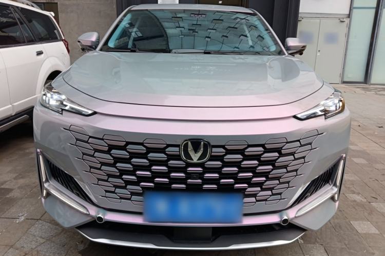 Used CHANGAN UNI-K 2024 2.0T Two-Wheel Drive Global Edition Exterior 1