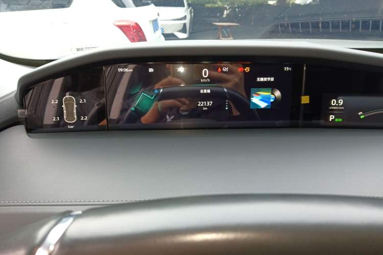 Used CHANGAN UNI-K 2024 2.0T Two-Wheel Drive Global Edition Instrument Cluster