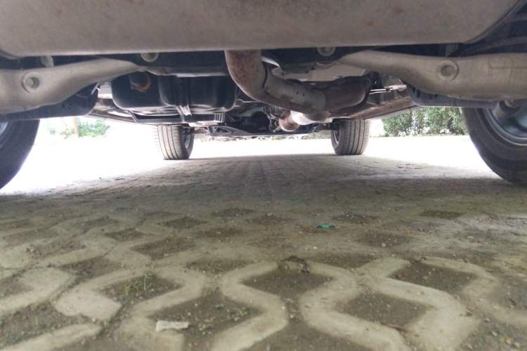 Used CHANGAN UNI-K 2024 2.0T Two-Wheel Drive YueShang Trim Chassis Rear